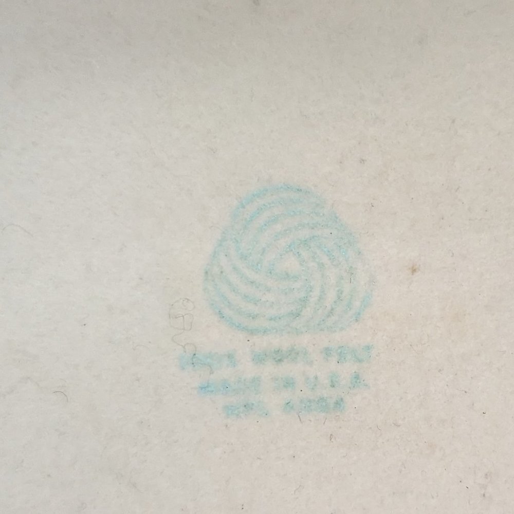 Vintage Wool Hat with veil and decorative bow - Picture 5 of 7